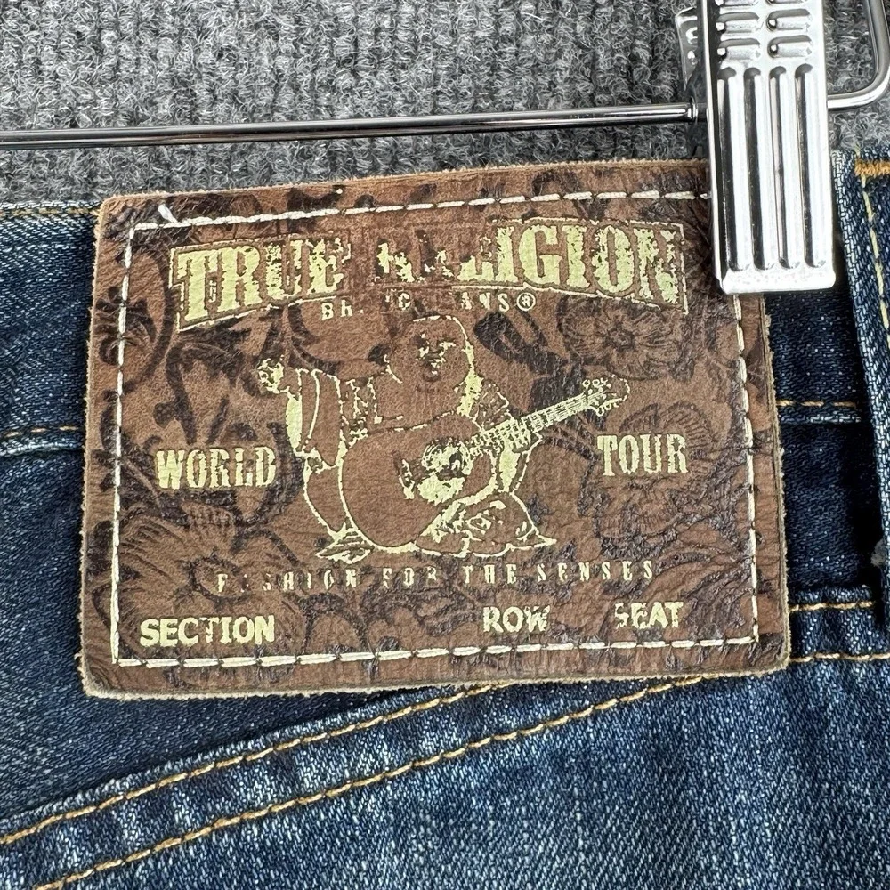 True Religion Geno Jeans Mens 29x32 Blue Denim Geno USA Distressed Selvedge NWT